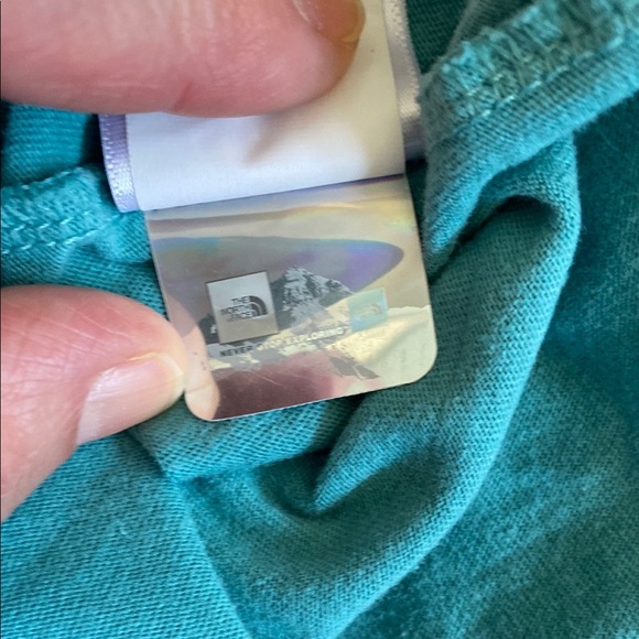 Turquoise The North Face women’s Never Stop Exploring t-shirt, size medium - Picture 10 of 10